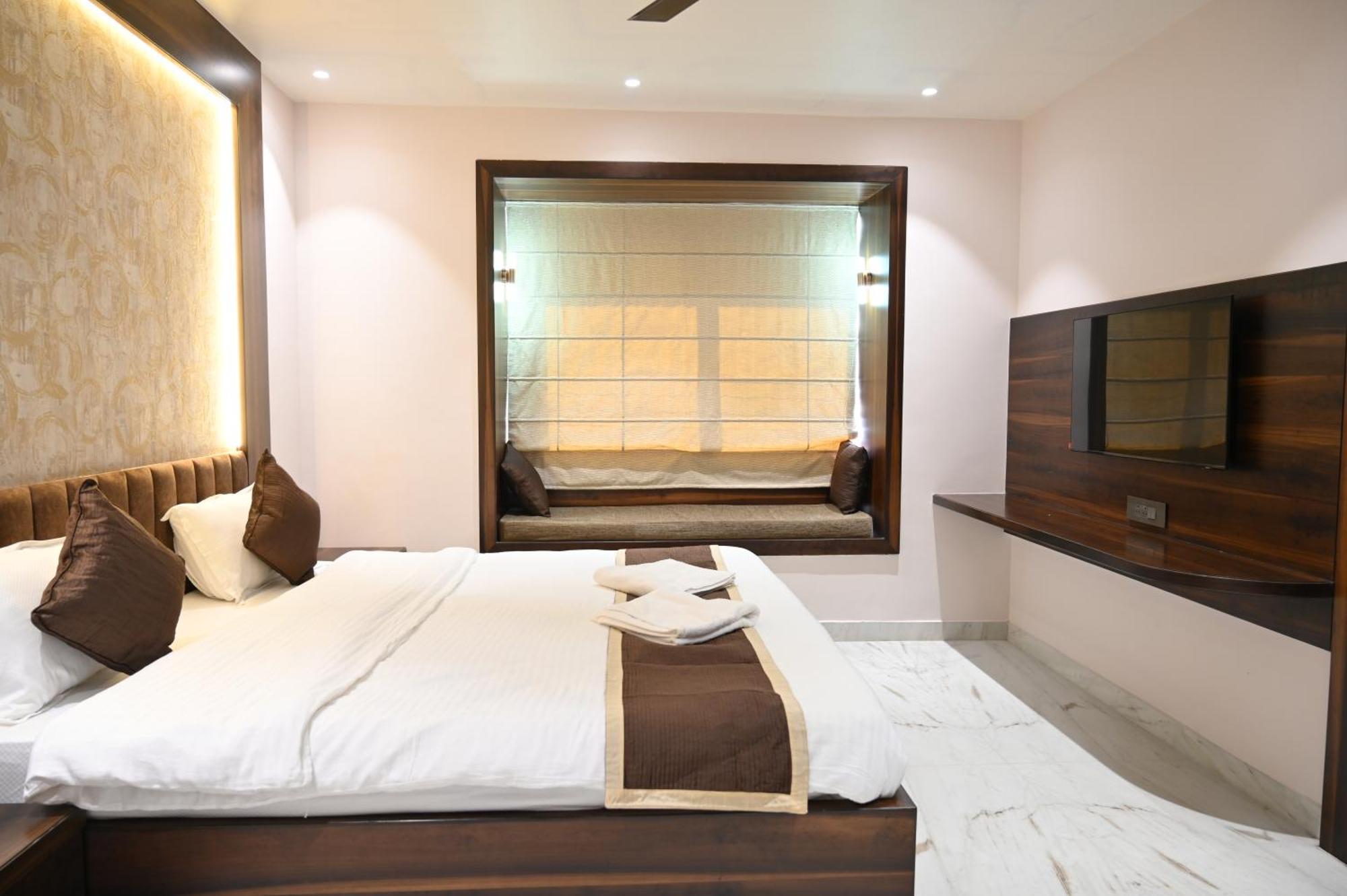 Kitty House Hotel Calcutta Exterior foto